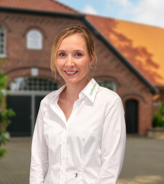 Vera Pieper Mitarbeiterbild Vera Pieper Mitarbeiterbild