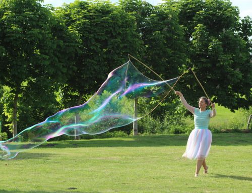 Seifenblasenkunst mit Annika Markgraf